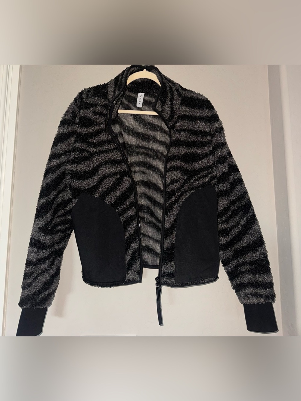 Varley Black & Gray Striped Sherpa Full Zip Jacket